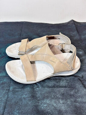 🔥Merrell Terran 3 Women’s Tan Sandals US 9 EC Like New